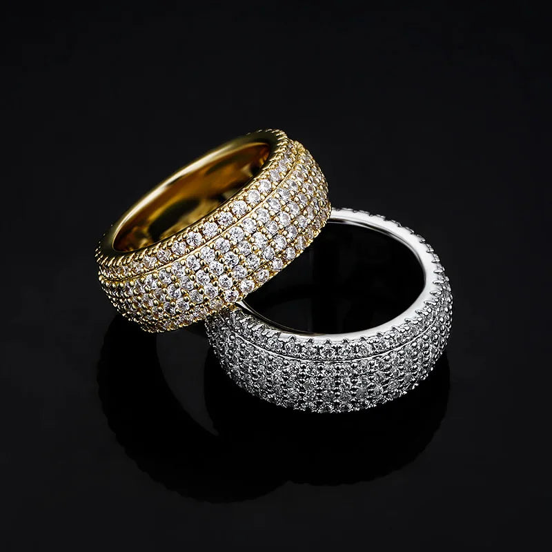 Iced ring