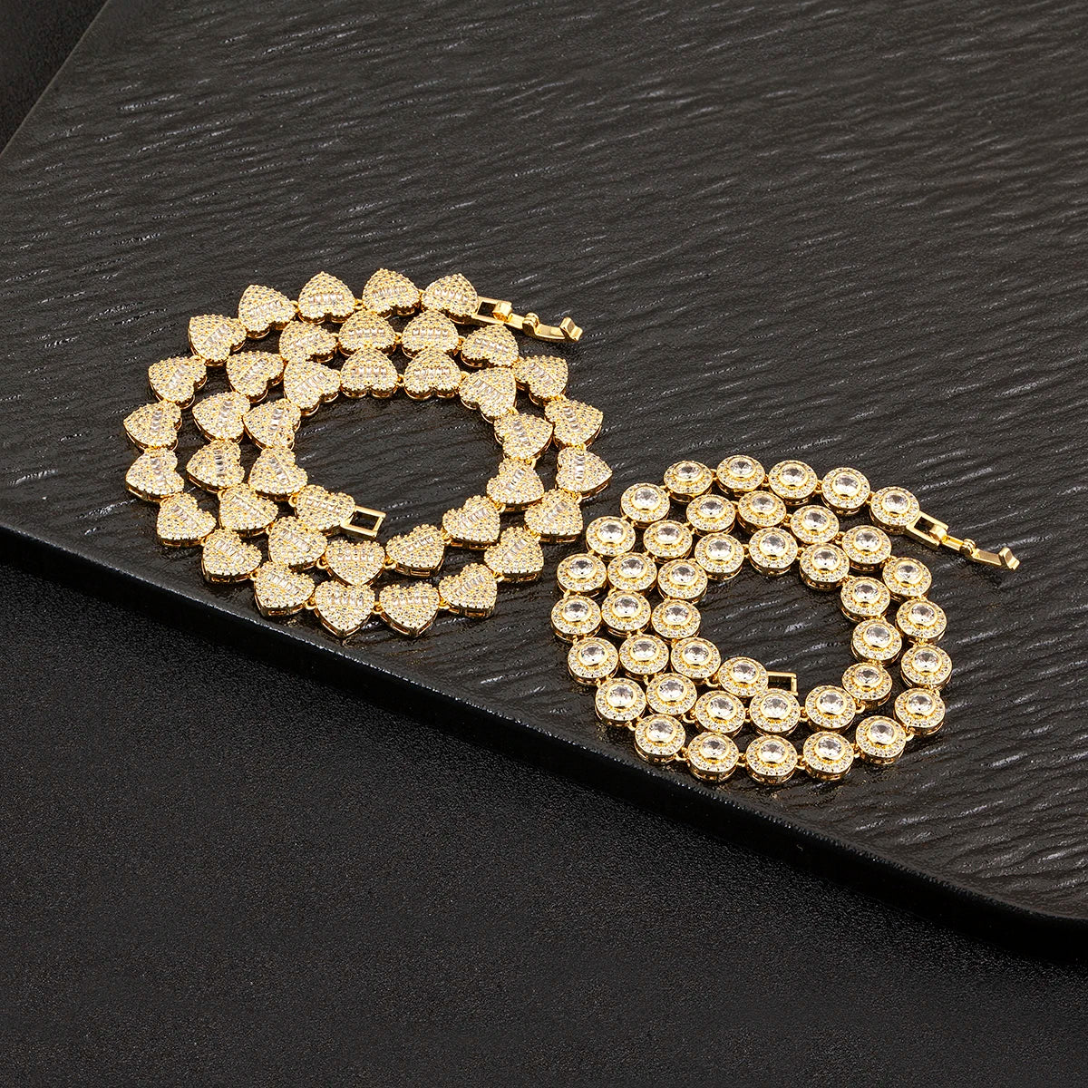 Heart - Round shaped Zircon Necklace