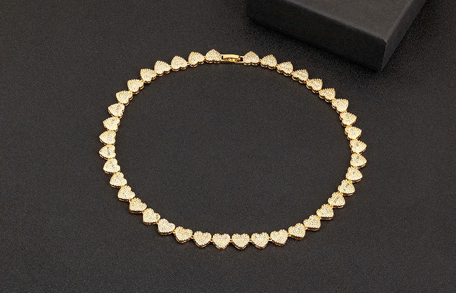 Heart - Round shaped Zircon Necklace